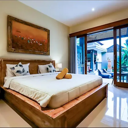 Harmony House R2 - Rice Field View, 2 Min Center - Shared Pool